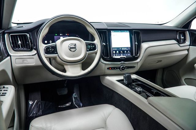 2023 Volvo XC60 B5 FWD Plus Bright Theme - 23019199 - 14