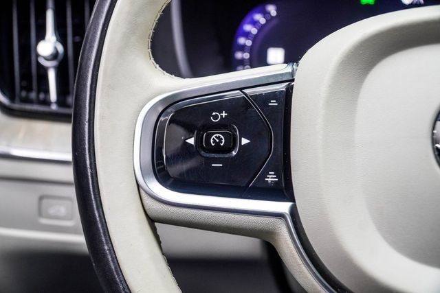 2023 Volvo XC60 B5 FWD Plus Bright Theme - 23019199 - 26