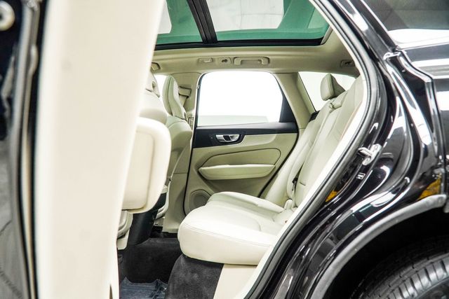 2023 Volvo XC60 B5 FWD Plus Bright Theme - 23019199 - 34