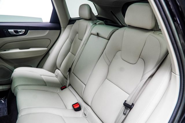 2023 Volvo XC60 B5 FWD Plus Bright Theme - 23019199 - 36