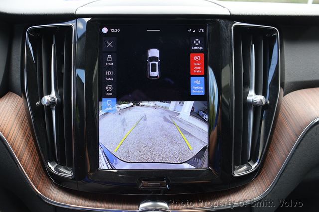 2023 Volvo XC60 B5 FWD Plus Bright Theme - 23033980 - 10