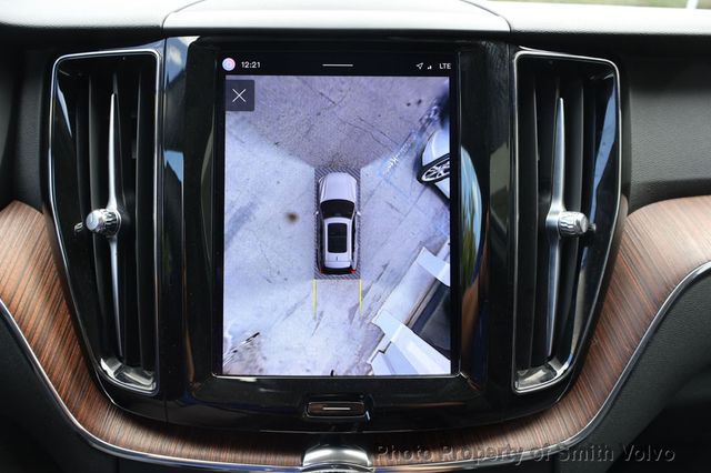 2023 Volvo XC60 B5 FWD Plus Bright Theme - 23033980 - 11