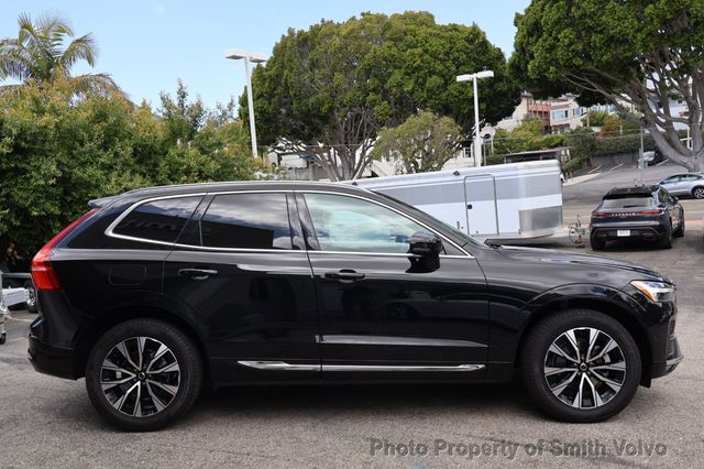 2023 Volvo XC60 B5 FWD Plus Bright Theme - 23033980 - 5