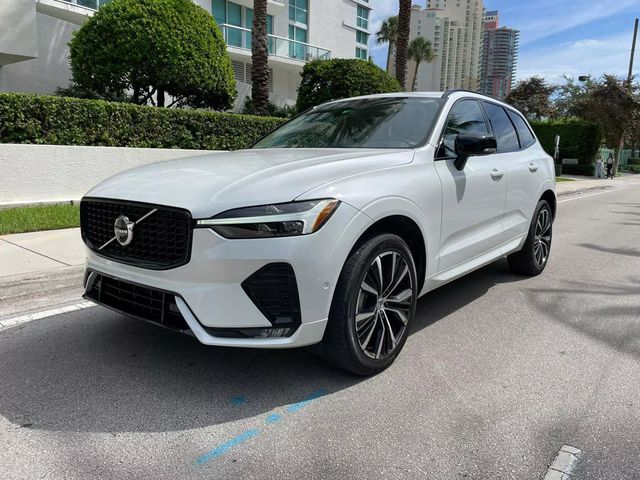 2023 Volvo XC60 B5 FWD Plus Dark Theme - 22586609 - 5