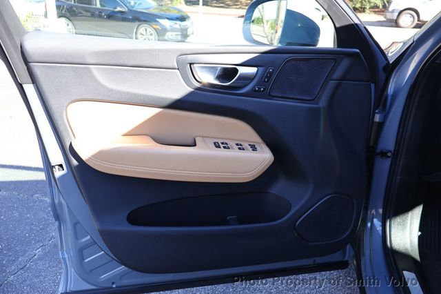 2023 Volvo XC60 B5 FWD Ultimate Bright Theme - 22972687 - 10