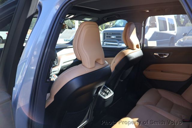 2023 Volvo XC60 B5 FWD Ultimate Bright Theme - 22972687 - 12