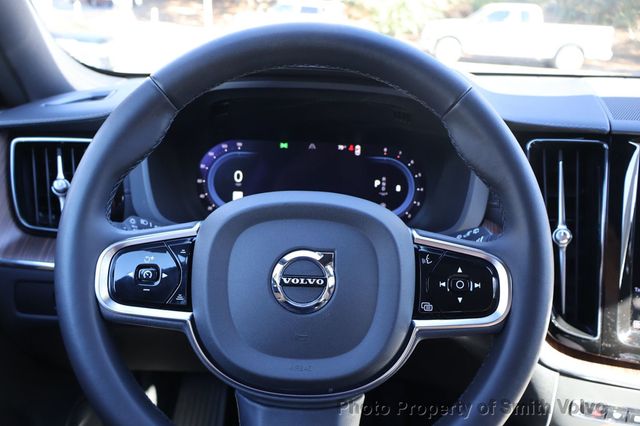 2023 Volvo XC60 B5 FWD Ultimate Bright Theme - 22972687 - 20