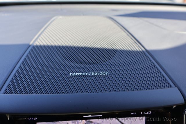 2023 Volvo XC60 B5 FWD Ultimate Bright Theme - 22972687 - 23