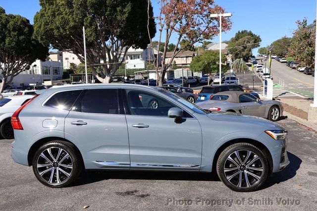2023 Volvo XC60 B5 FWD Ultimate Bright Theme - 22972687 - 5