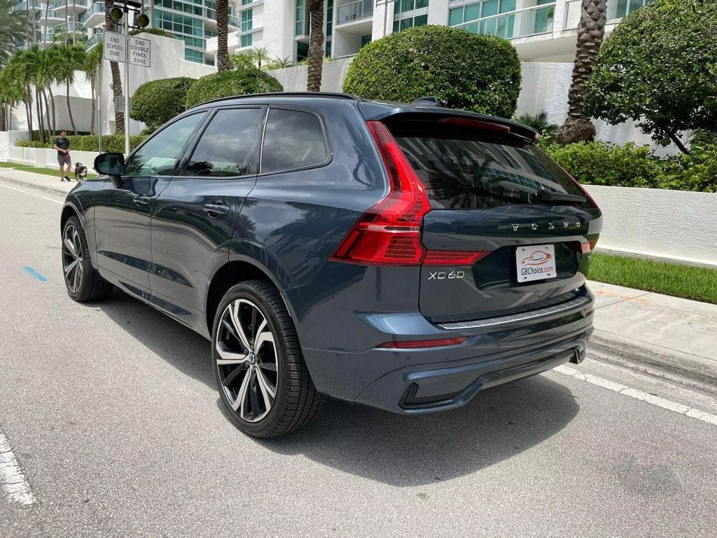 2023 Volvo XC60 B5 FWD Ultimate Dark Theme - 22548204 - 6