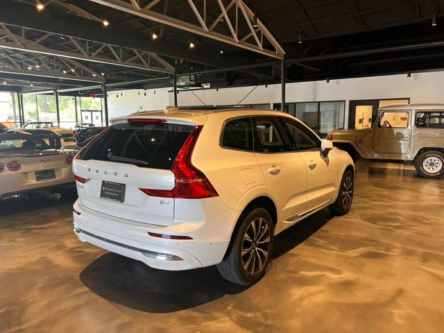 2023 Volvo XC60 B5 Plus Bright Theme FWD's photo