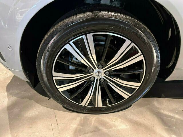 2023 Volvo XC60 B5/Plus/BrightTheme/AdapCruise/PanoRoof/HtdSeats/360Cam/NAV - 23038202 - 9
