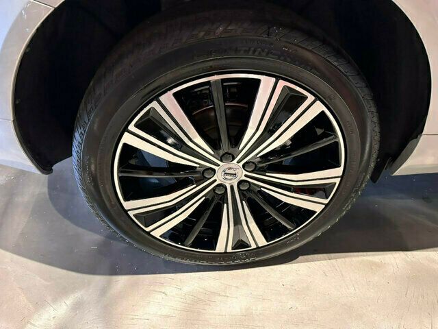 2023 Volvo XC60 B5/Plus/BrightTheme/AdapCruise/PanoRoof/HtdSeats/360Cam/NAV - 23038202 - 11