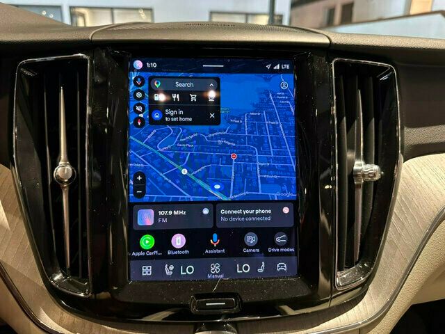 2023 Volvo XC60 B5/Plus/BrightTheme/AdapCruise/PanoRoof/HtdSeats/360Cam/NAV - 23038202 - 19