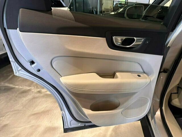 2023 Volvo XC60 B5/Plus/BrightTheme/AdapCruise/PanoRoof/HtdSeats/360Cam/NAV - 23038202 - 24