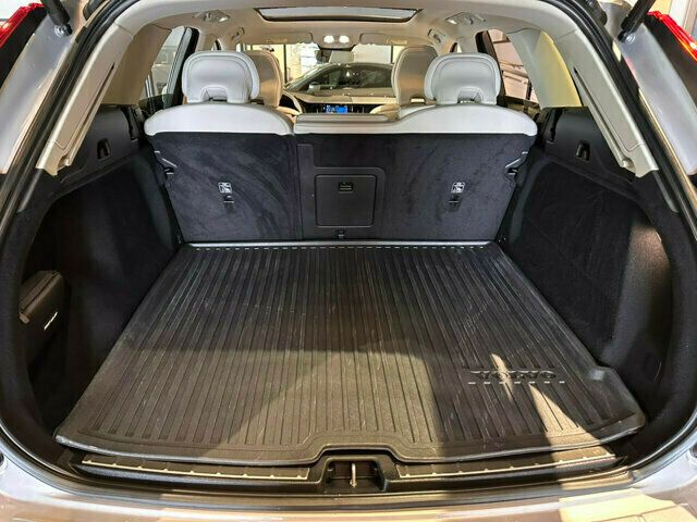 2023 Volvo XC60 B5/Plus/BrightTheme/AdapCruise/PanoRoof/HtdSeats/360Cam/NAV - 23038202 - 27