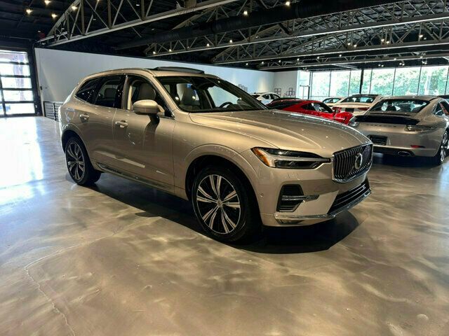 2023 Volvo XC60 B5/Plus/BrightTheme/AdapCruise/PanoRoof/HtdSeats/360Cam/NAV - 23038202 - 6