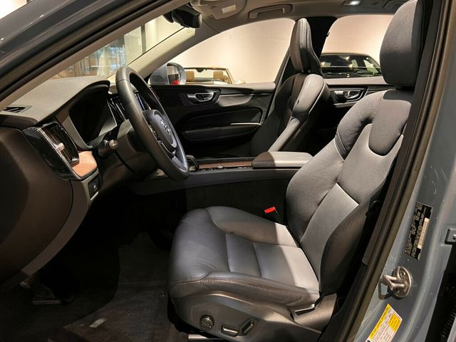 2023 Volvo XC60 B5/Plus/ClimatePkg/360Cam/AdapCruise/PanoRoof/AppleCarplay/NAV - 22977691 - 14