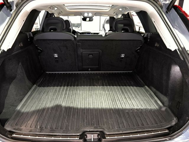 2023 Volvo XC60 B5/Plus/ClimatePkg/360Cam/AdapCruise/PanoRoof/AppleCarplay/NAV - 22977691 - 19