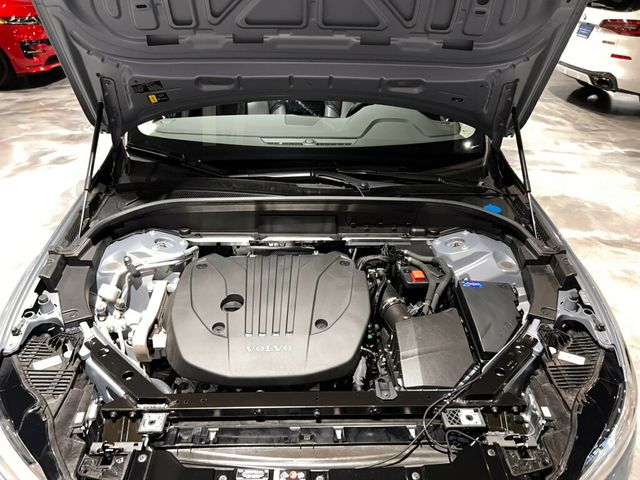 2023 Volvo XC60 B5/Plus/ClimatePkg/360Cam/AdapCruise/PanoRoof/AppleCarplay/NAV - 22977691 - 8