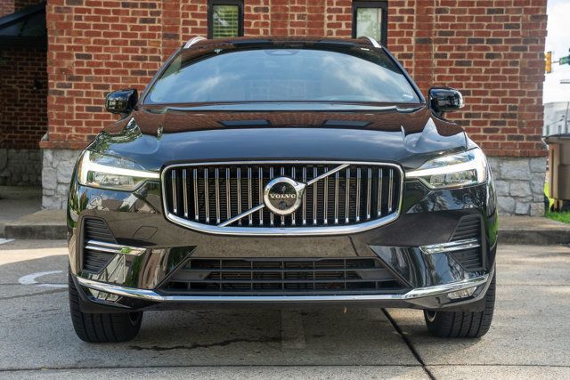 2023 Volvo XC60 B5/Ultimate/ClimatePkg/HeadUpDisplay/AdapCruise/PanoRoof/NAV - 23044542 - 1