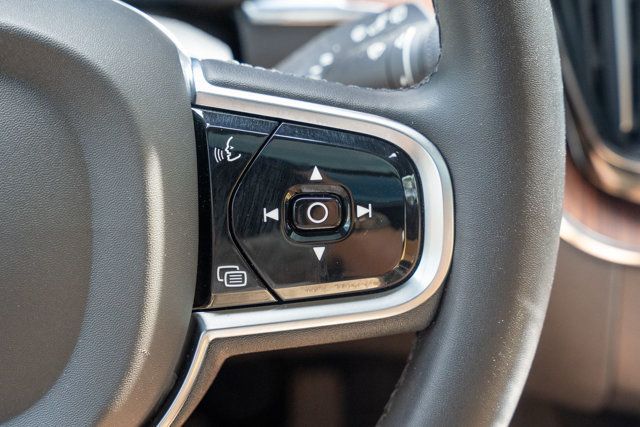 2023 Volvo XC60 B5/Ultimate/ClimatePkg/HeadUpDisplay/AdapCruise/PanoRoof/NAV - 23044542 - 21
