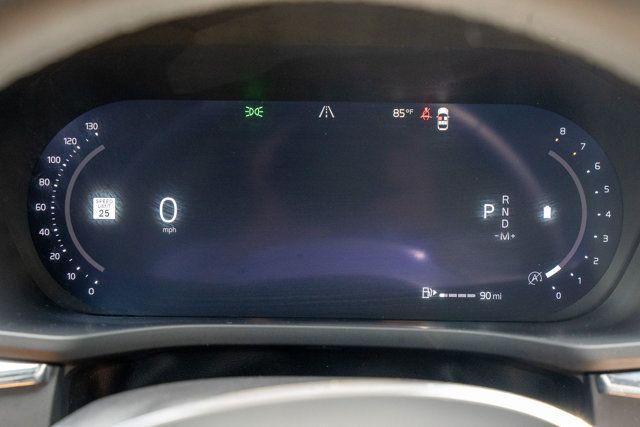 2023 Volvo XC60 B5/Ultimate/ClimatePkg/HeadUpDisplay/AdapCruise/PanoRoof/NAV - 23044542 - 24