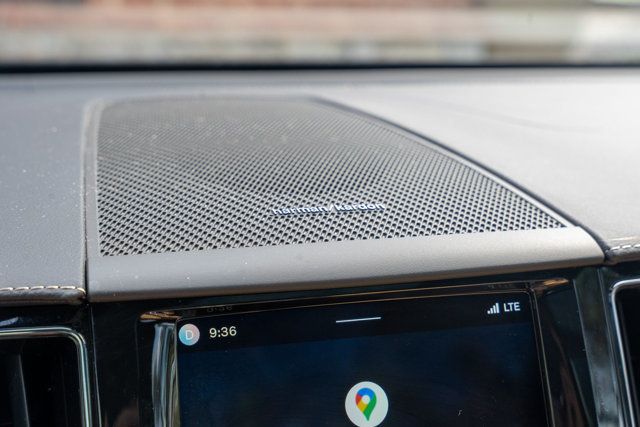 2023 Volvo XC60 B5/Ultimate/ClimatePkg/HeadUpDisplay/AdapCruise/PanoRoof/NAV - 23044542 - 25