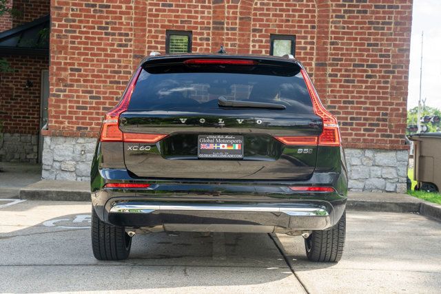 2023 Volvo XC60 B5/Ultimate/ClimatePkg/HeadUpDisplay/AdapCruise/PanoRoof/NAV - 23044542 - 3