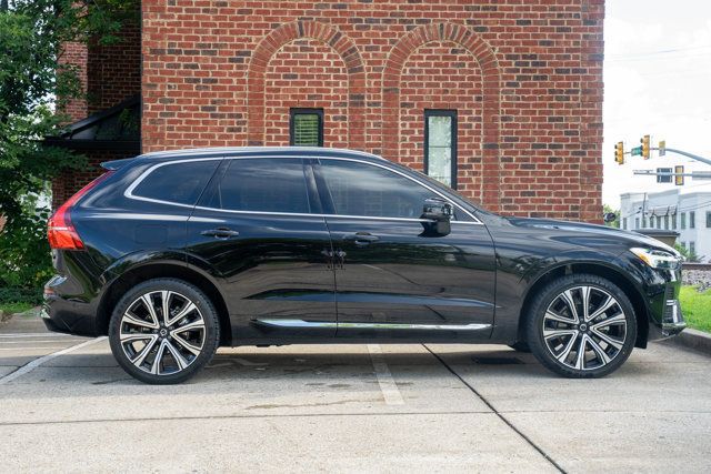 2023 Volvo XC60 B5/Ultimate/ClimatePkg/HeadUpDisplay/AdapCruise/PanoRoof/NAV - 23044542 - 4