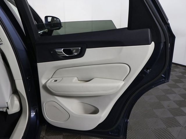 2023 Volvo XC60 B6 AWD Ultimate Bright Theme - 23074519 - 26