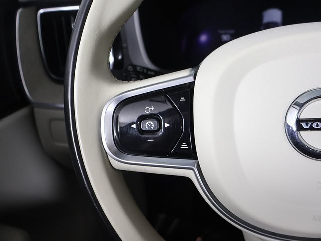 2023 Volvo XC60 B6 AWD Ultimate Bright Theme - 23074519 - 38