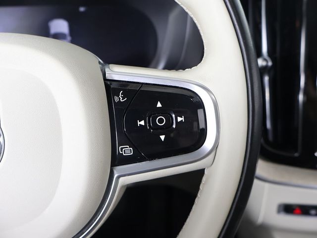 2023 Volvo XC60 B6 AWD Ultimate Bright Theme - 23074519 - 39