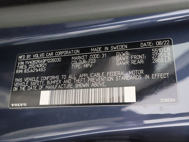 2023 Volvo XC60 B6 AWD Ultimate Bright Theme - 23074519 - 46