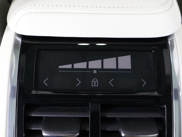 2023 Volvo XC60 B6 AWD Ultimate Bright Theme - 23074519 - 60