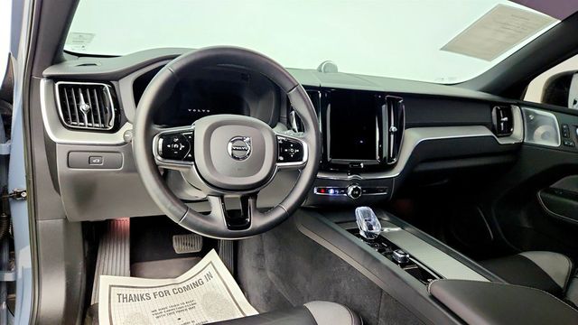 2023 Volvo XC60 B6 AWD Ultimate Dark Theme w/ B&W Premium Sound & Air Suspension - 23019528 - 12