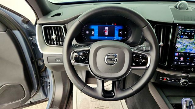 2023 Volvo XC60 B6 AWD Ultimate Dark Theme w/ B&W Premium Sound & Air Suspension - 23019528 - 13
