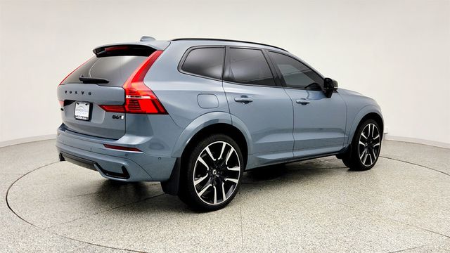 2023 Volvo XC60 B6 AWD Ultimate Dark Theme w/ B&W Premium Sound & Air Suspension - 23019528 - 4