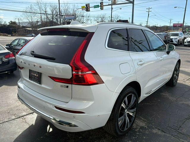 2023 Volvo XC60 Plus's photo