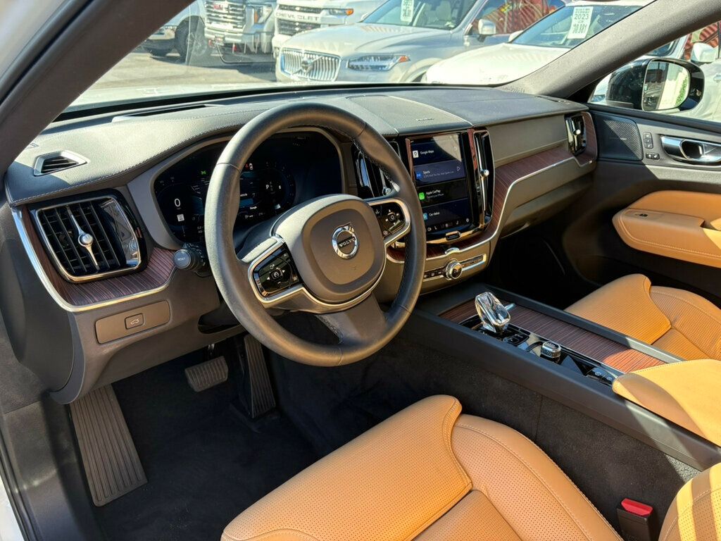 2023 Volvo XC60 MSRP$59685/DarkTheme/AWD/Ultimate/HeadsUpDisplay/NAV - 22950747 - 11