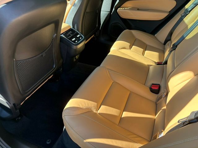 2023 Volvo XC60 MSRP$59685/DarkTheme/AWD/Ultimate/HeadsUpDisplay/NAV - 22950747 - 18