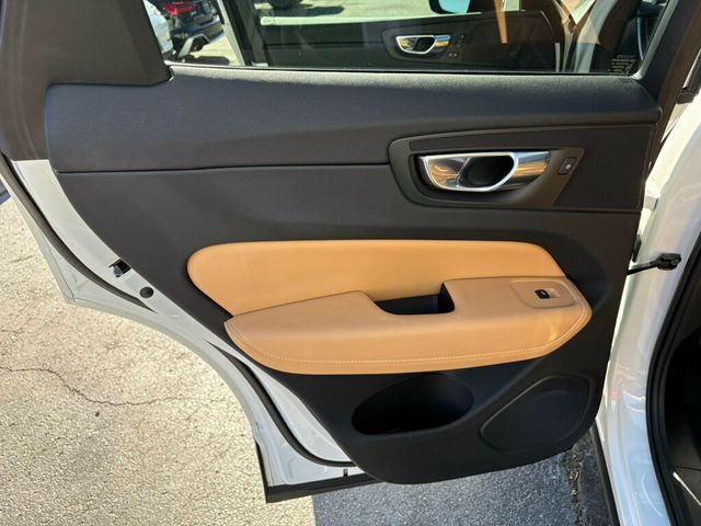 2023 Volvo XC60 MSRP$59685/DarkTheme/AWD/Ultimate/HeadsUpDisplay/NAV - 22950747 - 20
