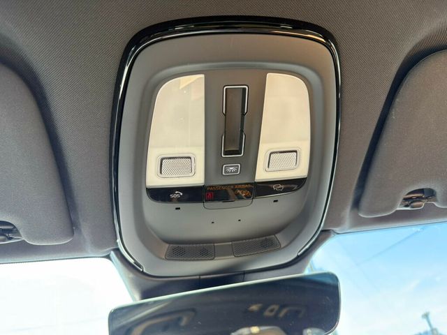 2023 Volvo XC60 MSRP$59685/DarkTheme/AWD/Ultimate/HeadsUpDisplay/NAV - 22950747 - 40