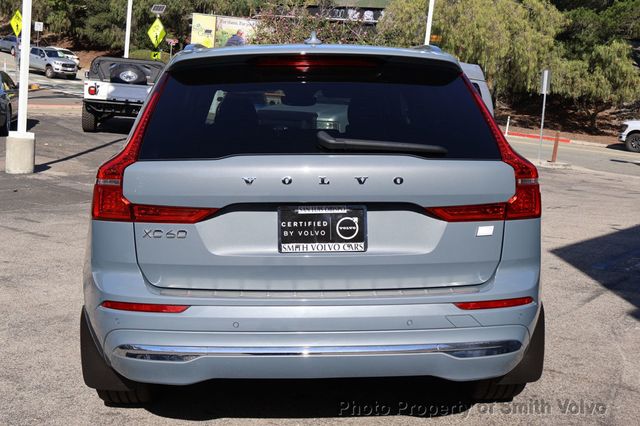 2023 Volvo XC60 Recharge Plug-In Hybrid T8 eAWD PHEV Ultimate Bright Theme - 22978006 - 3