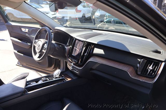 2023 Volvo XC60 Recharge Plug-In Hybrid T8 eAWD PHEV Ultimate Dark Theme - 23075817 - 15