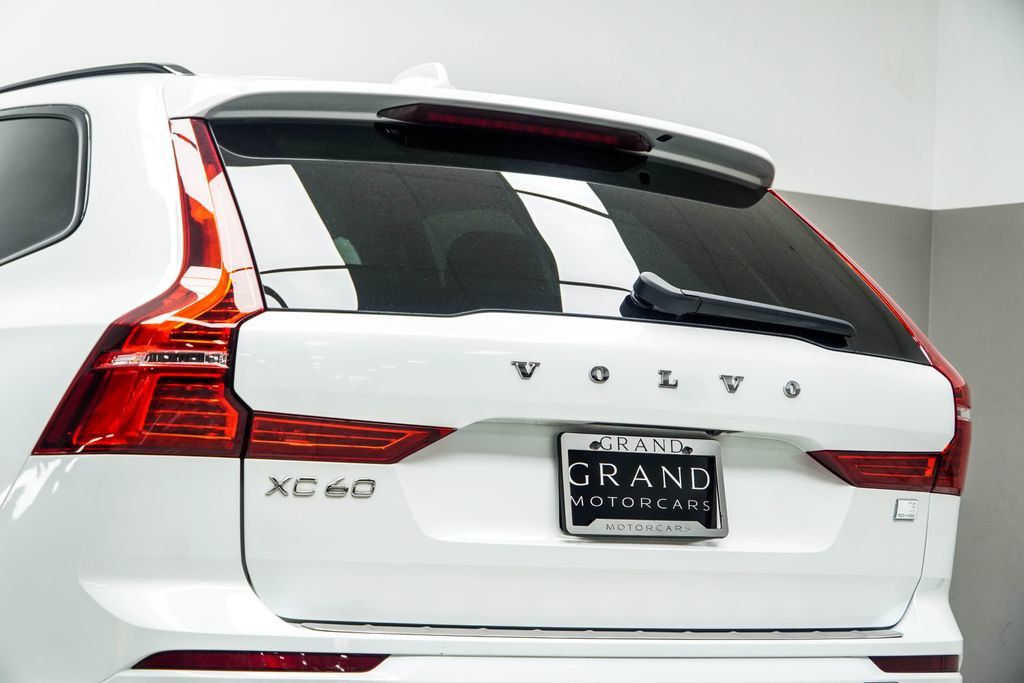 Volvo XC60 photo 14