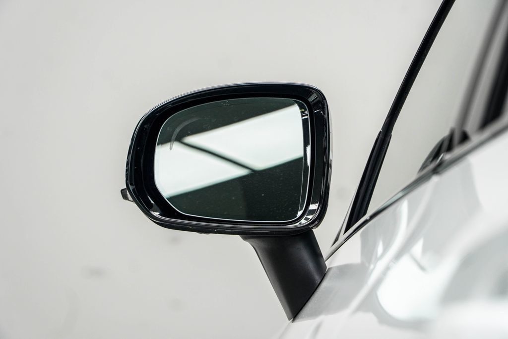 Volvo XC60 photo 15
