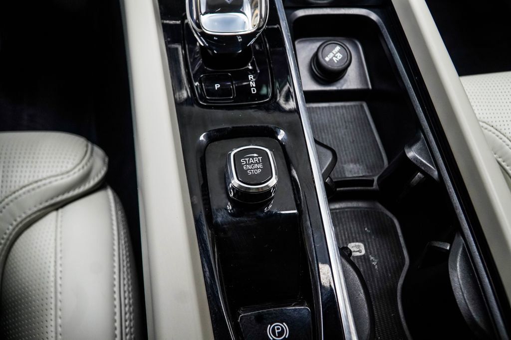 Volvo XC60 photo 21