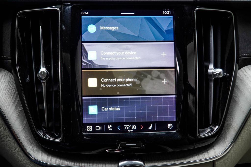 Volvo XC60 photo 23