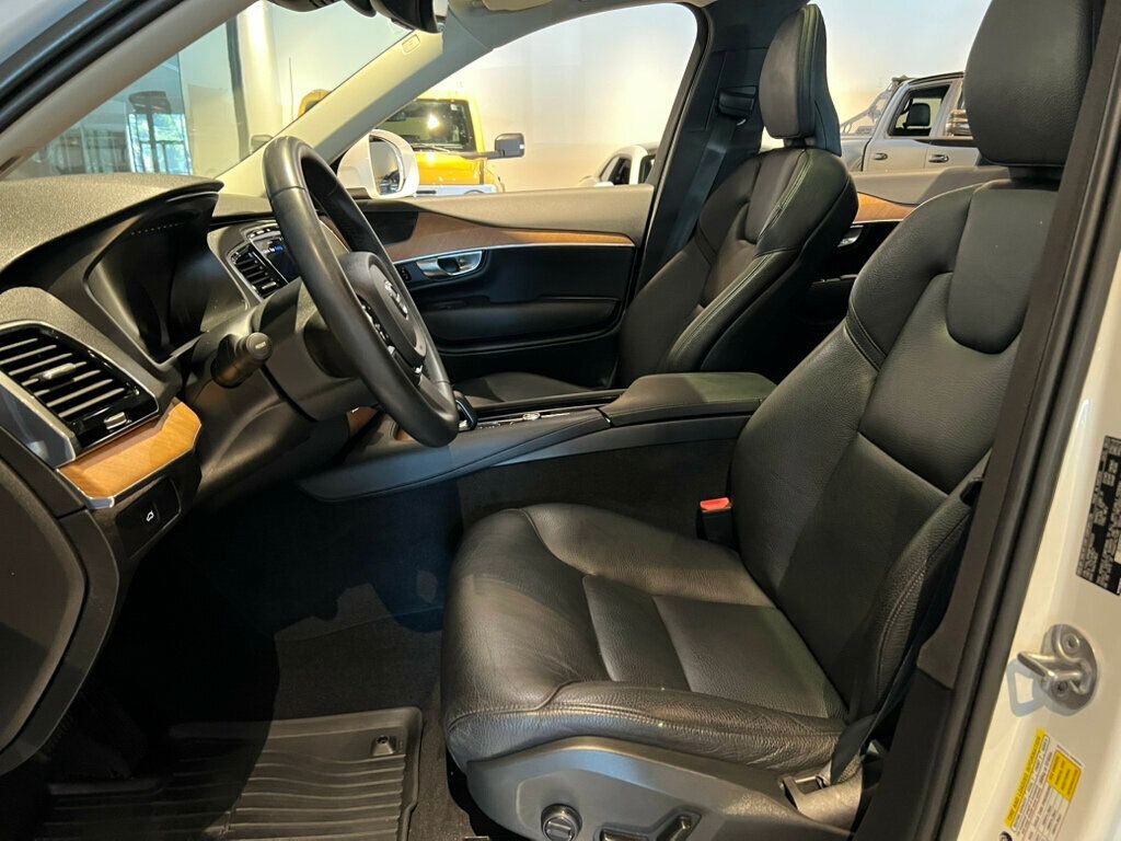 2023 Volvo XC90 B5/7Passenger/Plus/360Cam/HtdSteerWheel/HtdSeats/AppleCarplay - 22919947 - 14